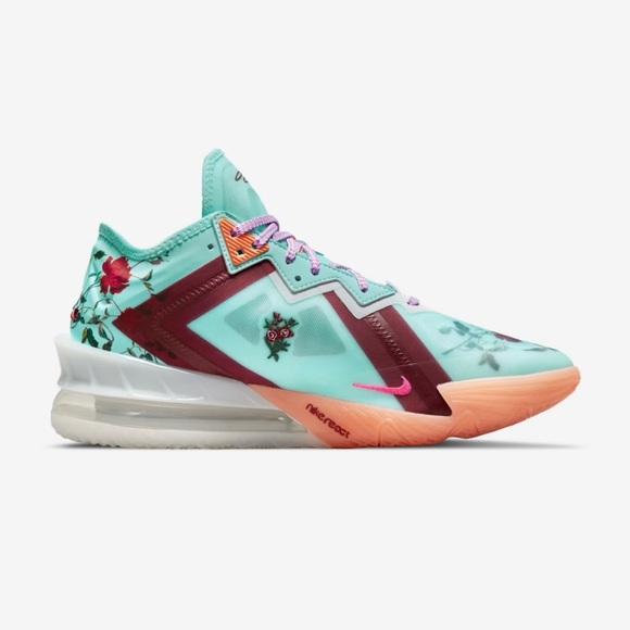 LEBRON XVIII Nike Women’s ' Multicolor Athletic - Picture 3 of 10